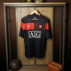 Manchester United 2009/10 Black Training Top – Size M – AIG Nike Shirt